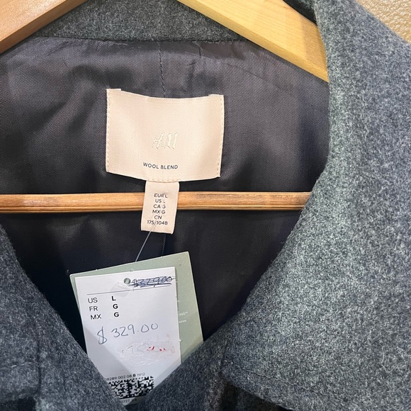 NWT H&M Double-breasted wool-blend coat. Large - Picture 4 of 11